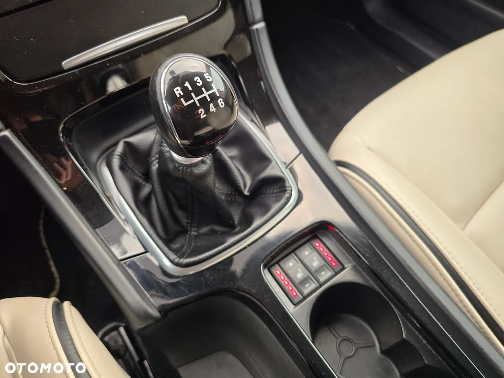 Ford Mondeo 2.0 T Titanium - 26