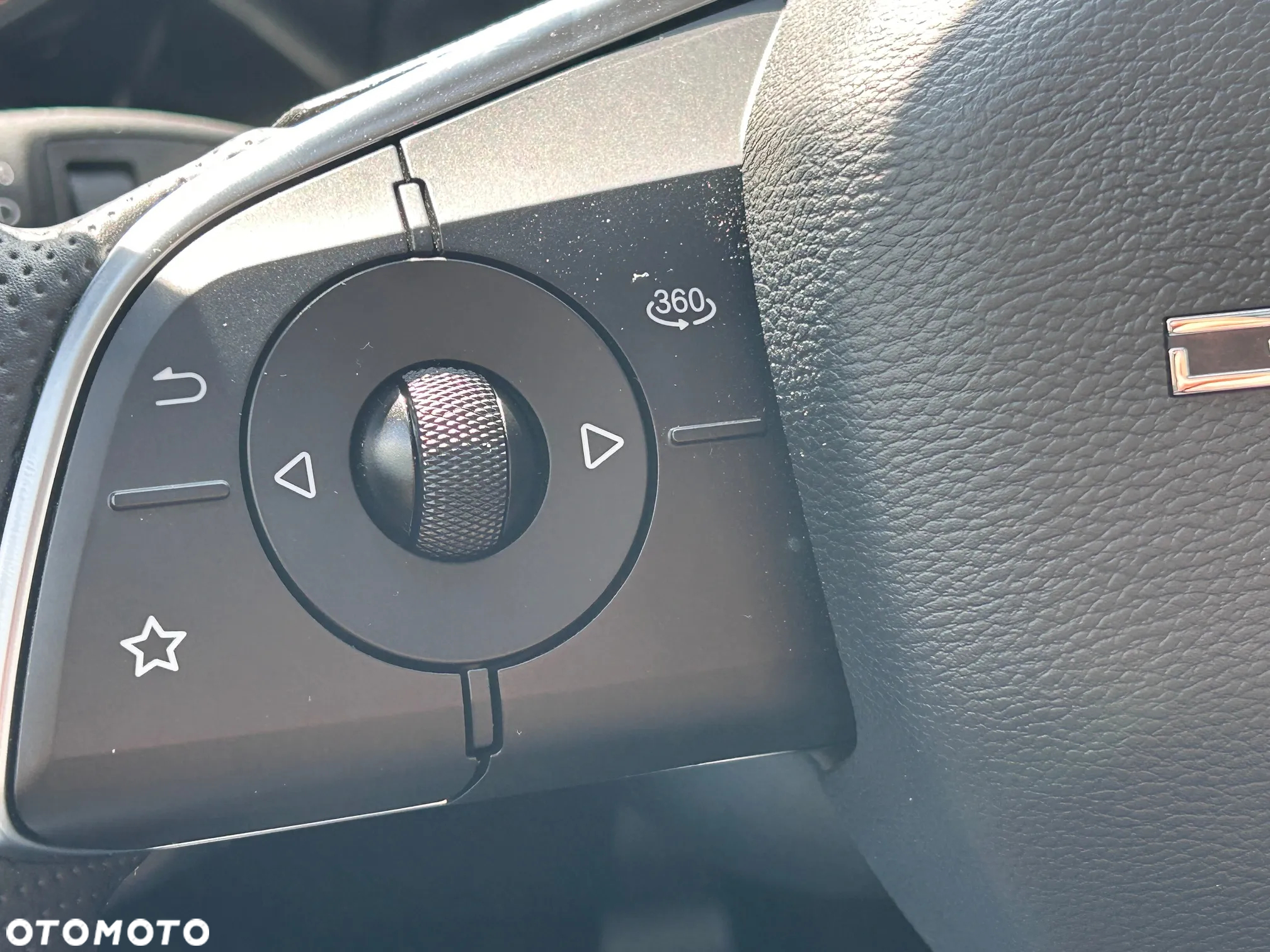 BAIC 5 1.5T Comfort DCT - 8