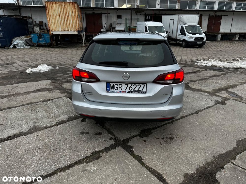 Opel Astra 1.6 CDTI Dynamic S&S - 4