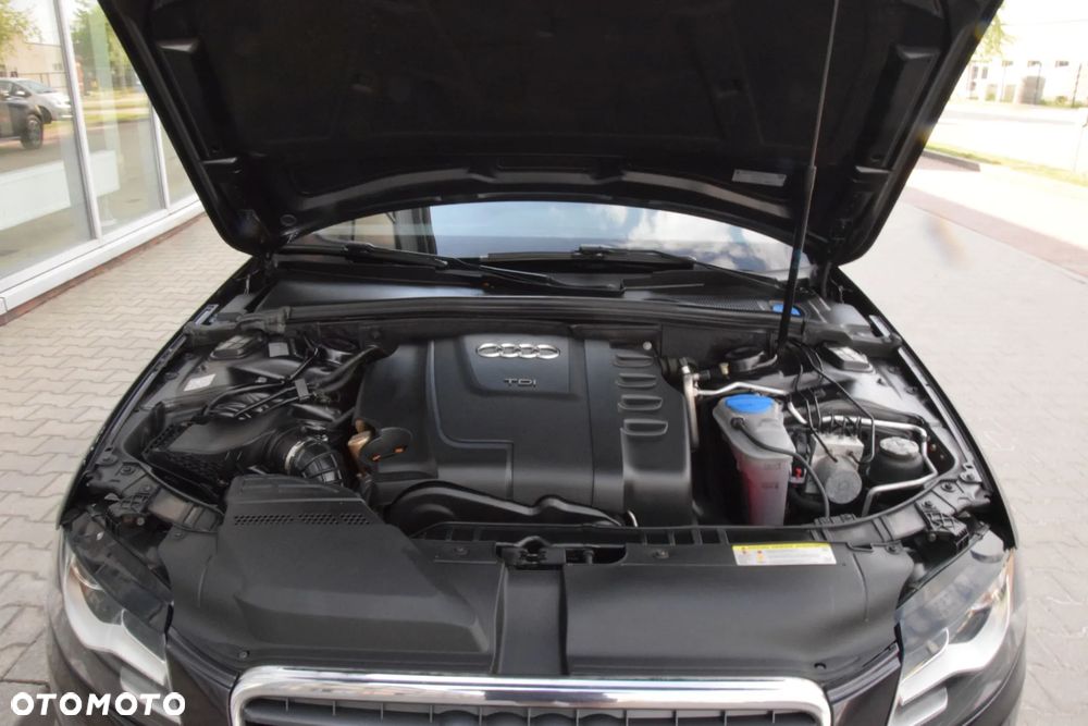 Audi A4 Avant - 19