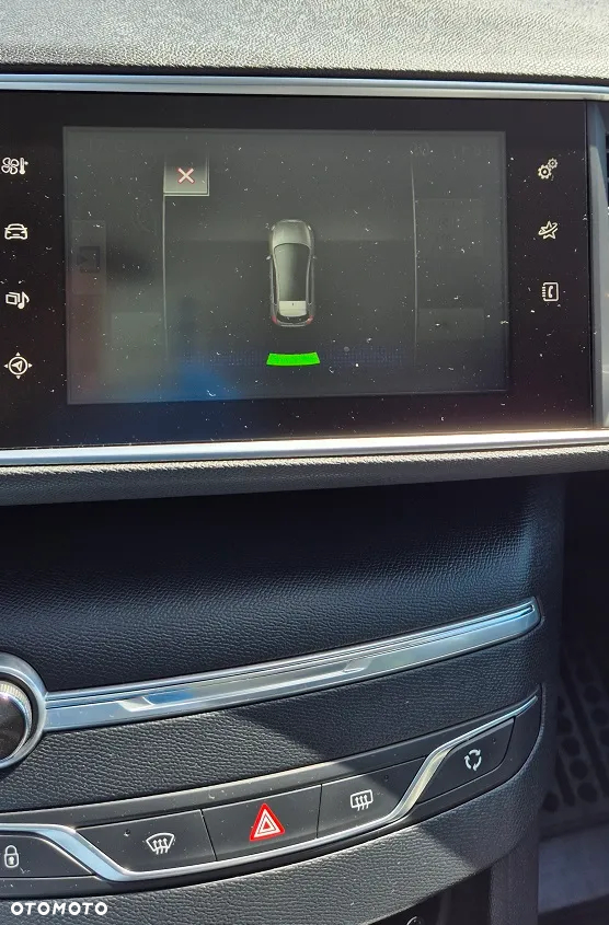 Peugeot 308 - 6