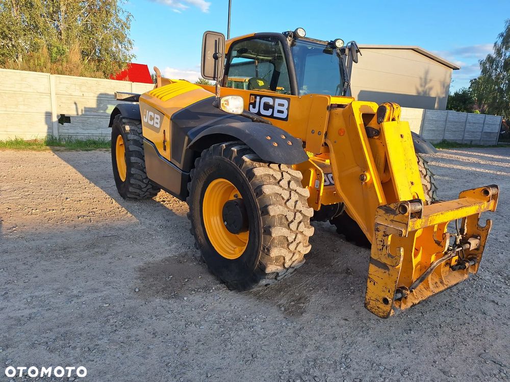 Claas Scorpion 7035 - 3