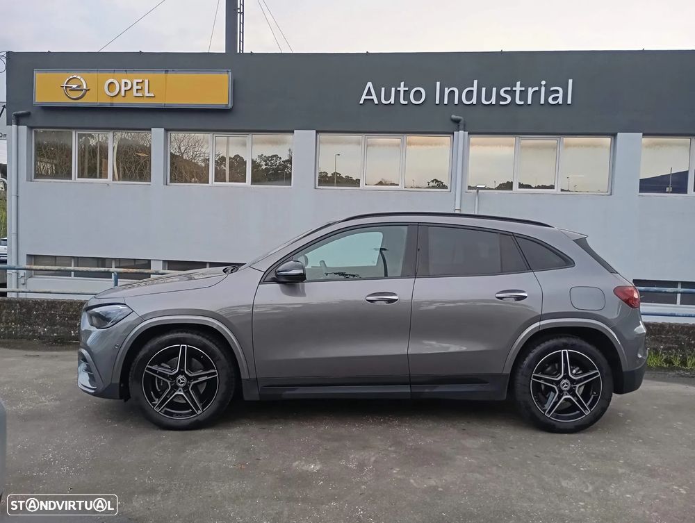 Mercedes-Benz GLA 180 d AMG Line - 2