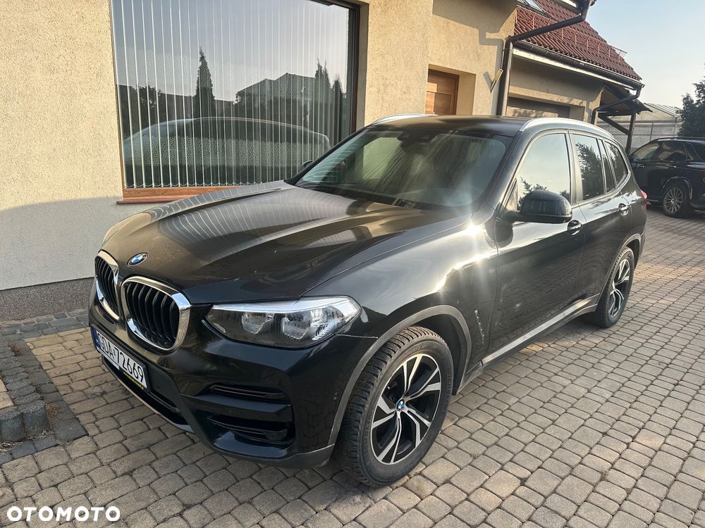 BMW X3 sDrive18d - 9