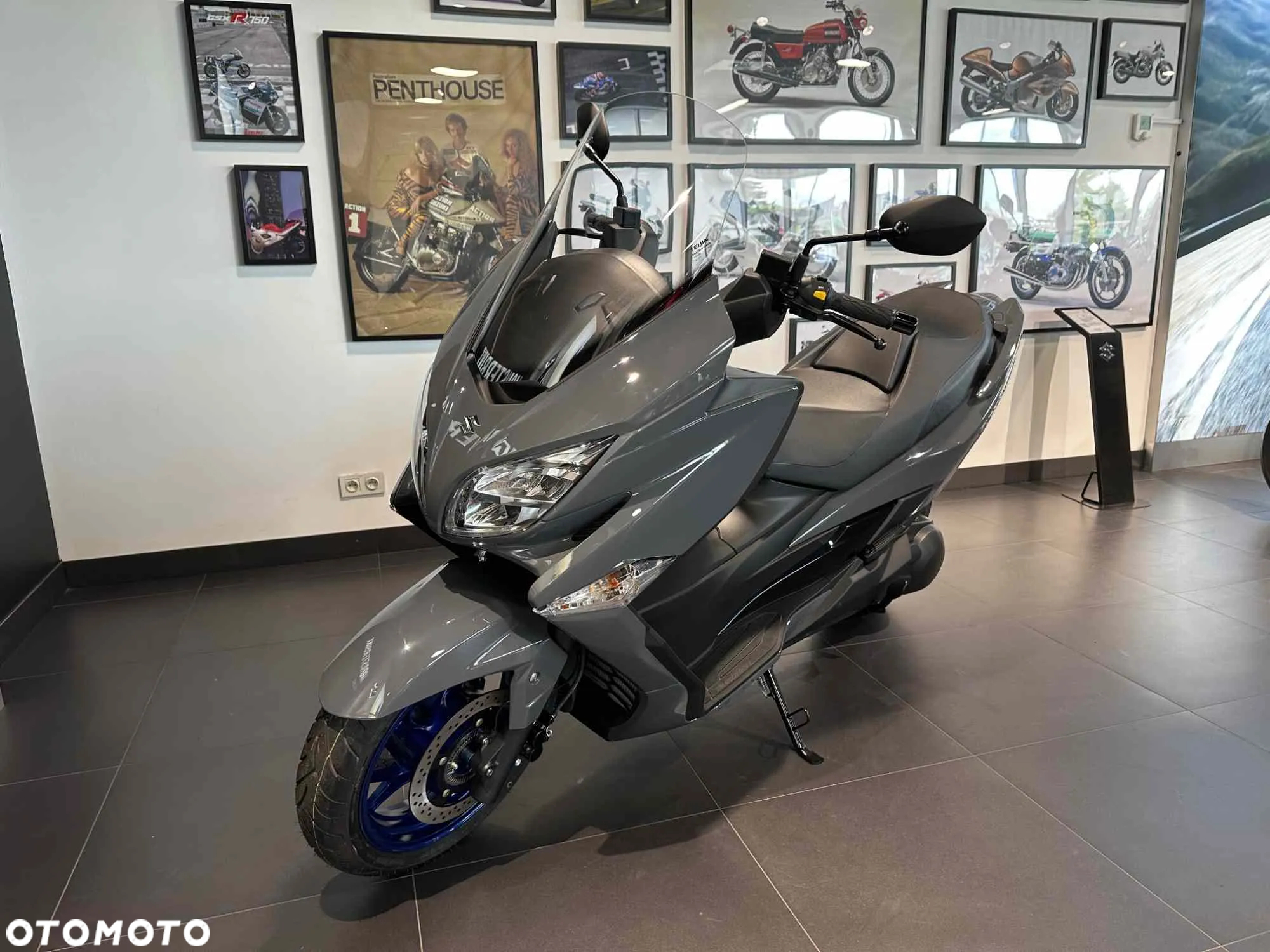 Suzuki Burgman - 5