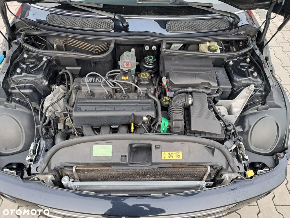 MINI ONE Sidewalk - 26