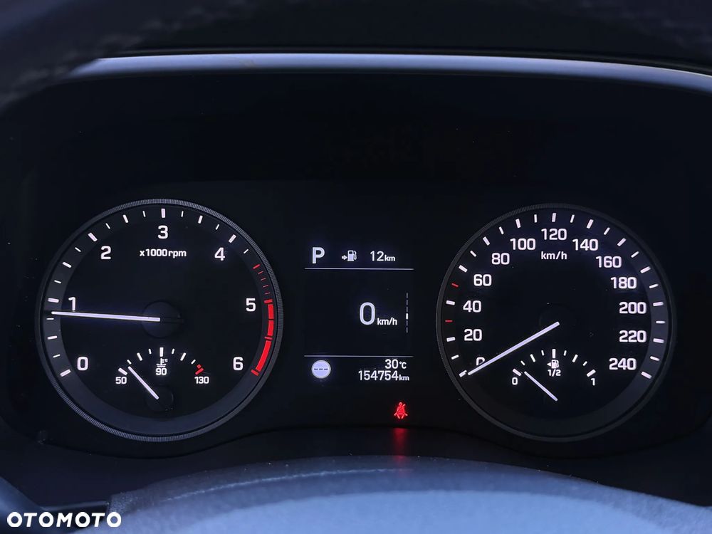 Hyundai Tucson blue 1.6 CRDi 2WD DCT Select - 33