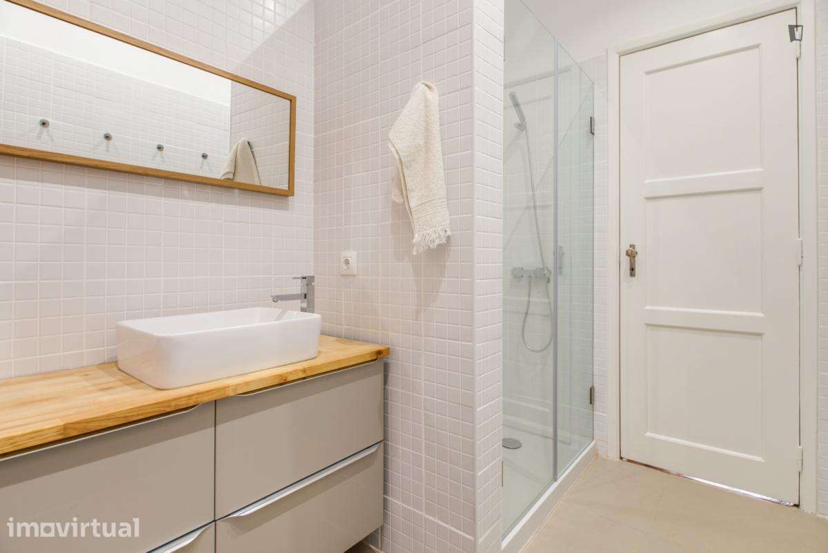 Quarto - localizado em Alcântara Lisbon - Grande imagem: 3/13