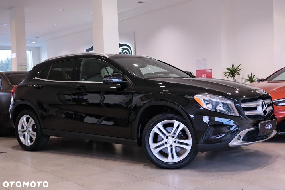Mercedes-Benz GLA 250 4-Matic - 3