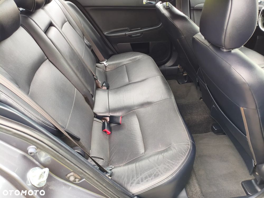 Mitsubishi Lancer 1.8 Instyle NAVI - 15
