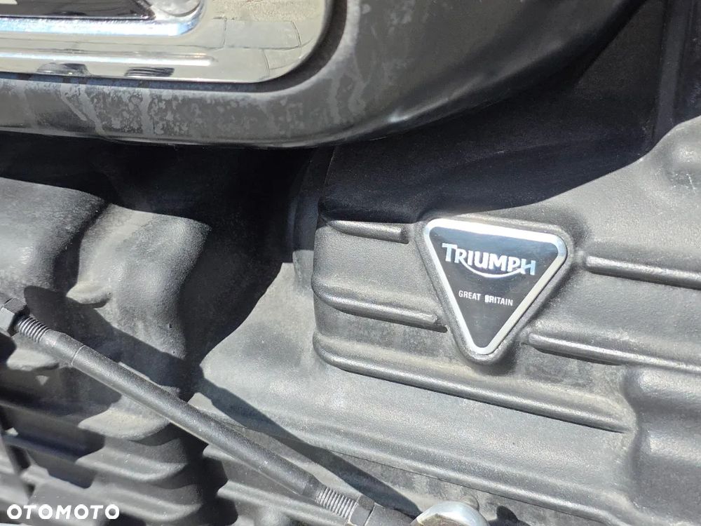 Triumph Rocket - 6
