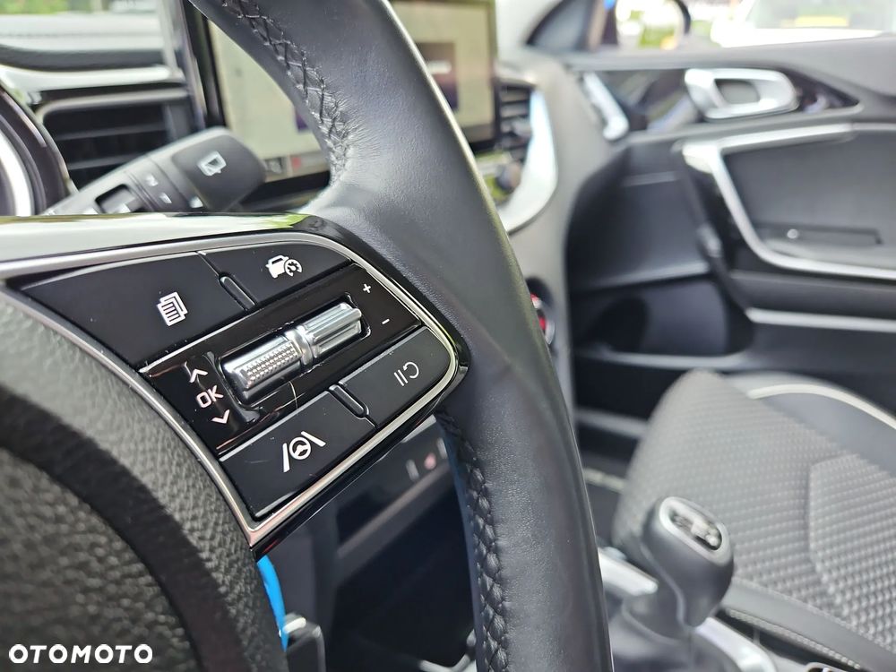 Kia Ceed 1.5 T-GDI Business Line - 22
