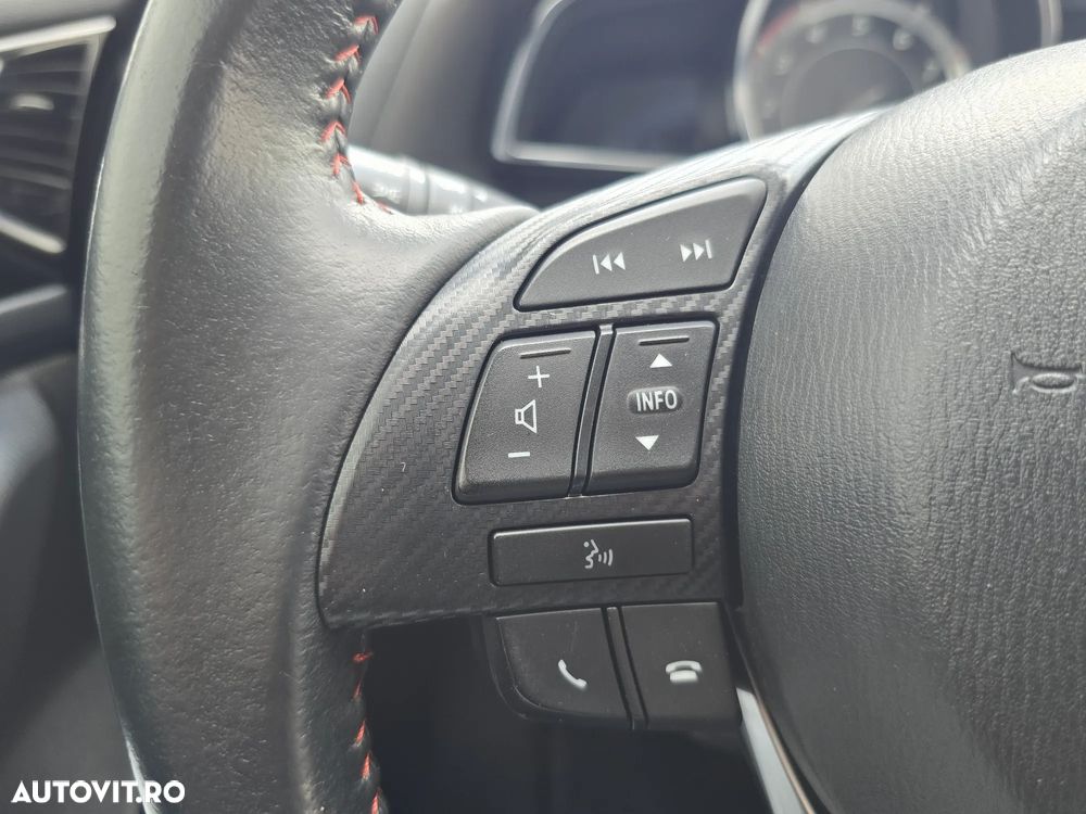Mazda 3 G120 Revolution - 10