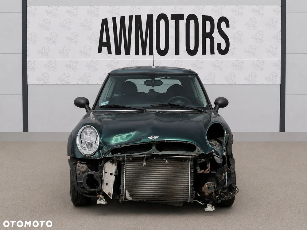 MINI COOPER 2005 *SAMOCHÓD NA CZĘŚCI* 875 N BRITISH RACING GREEN (895) MASKA, LAMPA, DRZWI, LUSTERKO, ZDERZAK, GRILL, BŁOTNIK, KLAPA, BELKA, DESKA, FOTELE, KANAPA, ĆWIARTKA KIEROWNICA, TARCZE, ZACISKI, ZAWIESZENIE, KOMPLETNY PRZÓD, KOMPLETNY TYŁ, LICZNIK, ZEGARY, PRAWE LEWE PRZÓD TYŁ - 3