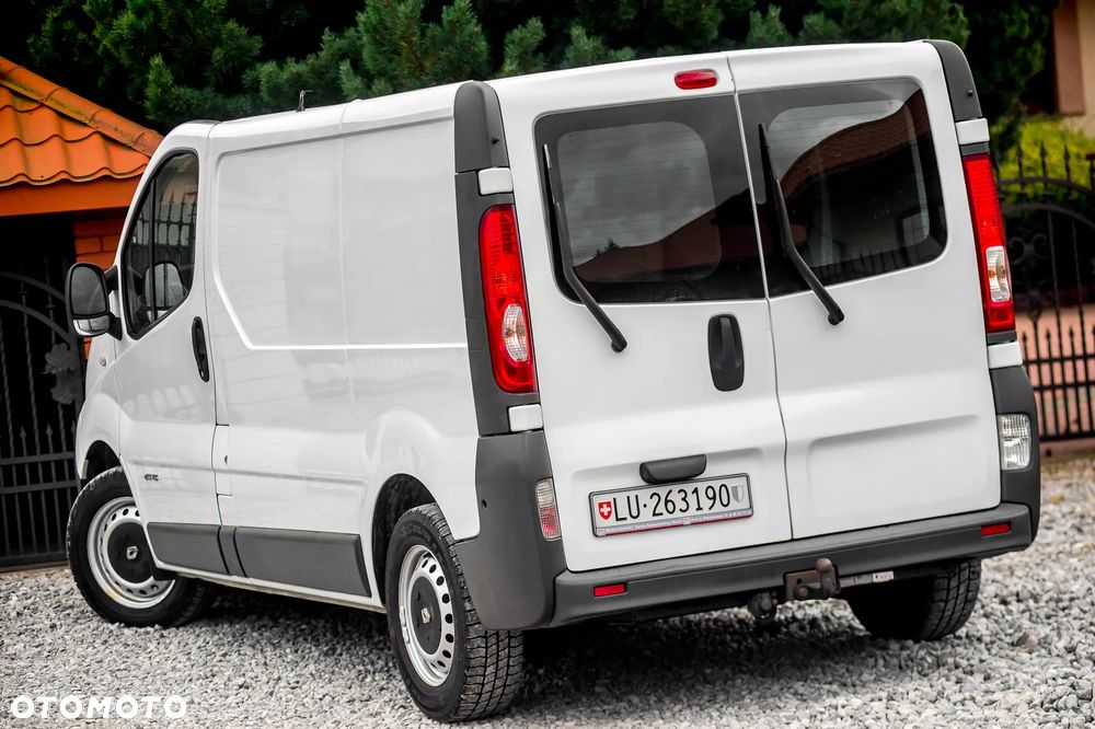 Renault Trafic - 6