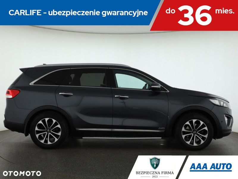 Kia Sorento - 8