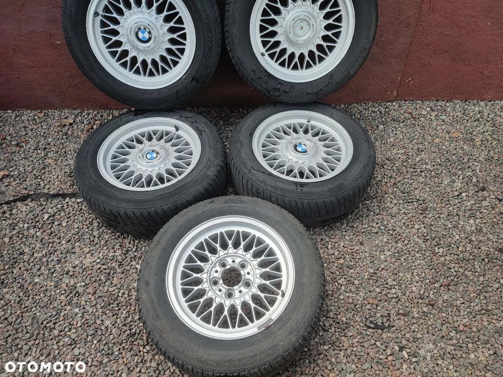 BMW  E39 / E46 / E38 / E36 / E34 / E32 / E60 / ITP. ORYGINALNY KOMPLET FELG STYLING 5 ( 4 SZTUKI + 1 ZAPASÓWKA ) + DEKIELKI W ROZMIARZE 16 CALI 7J ET20 O NR. 36 11 1 092 336 OEM W DOBRYM STANIE + OPONY GRATIS POD PROJEKT / M5 / RARYTAS - 2