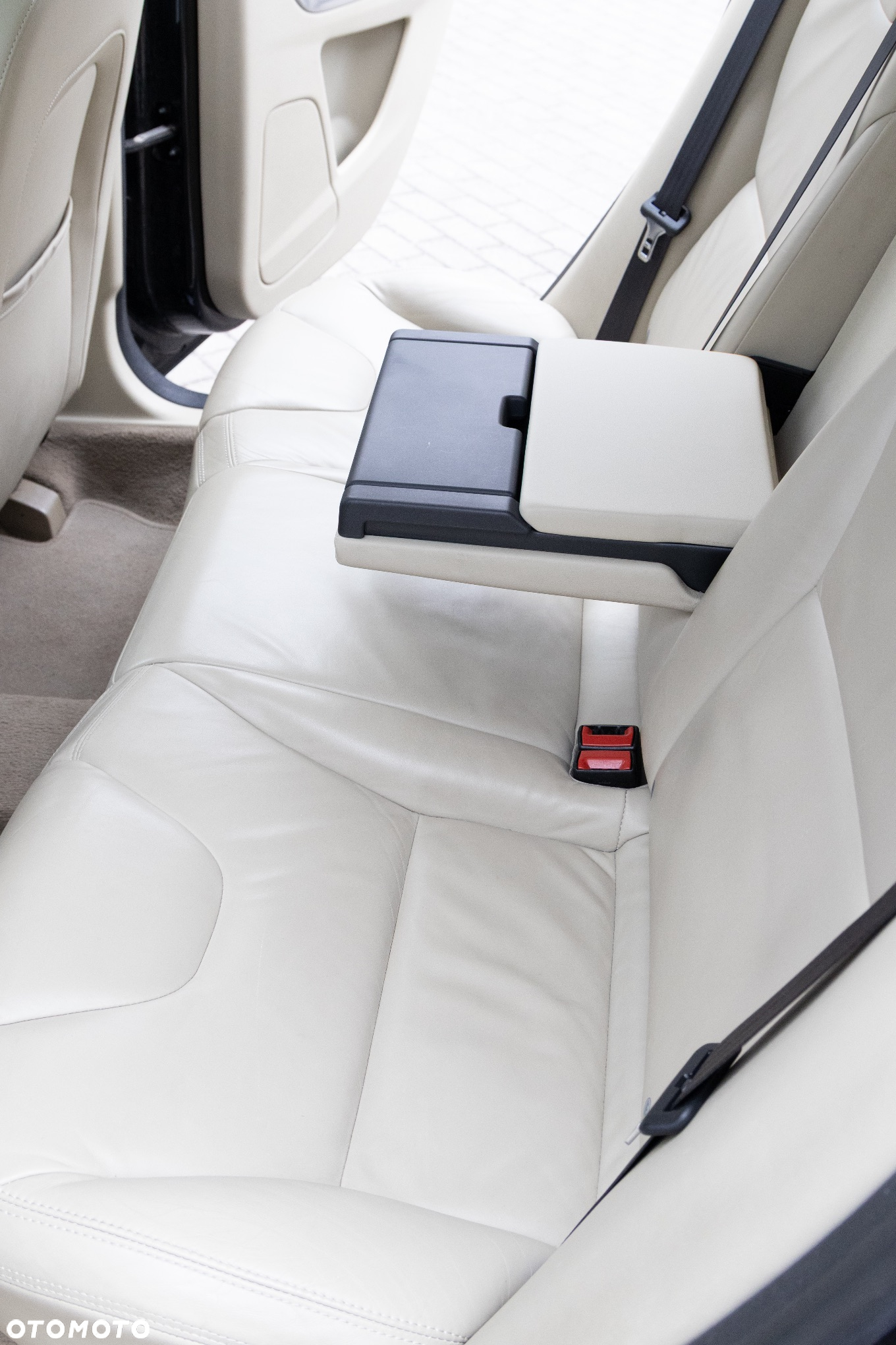 Volvo XC 60 D5 AWD Summum - 15