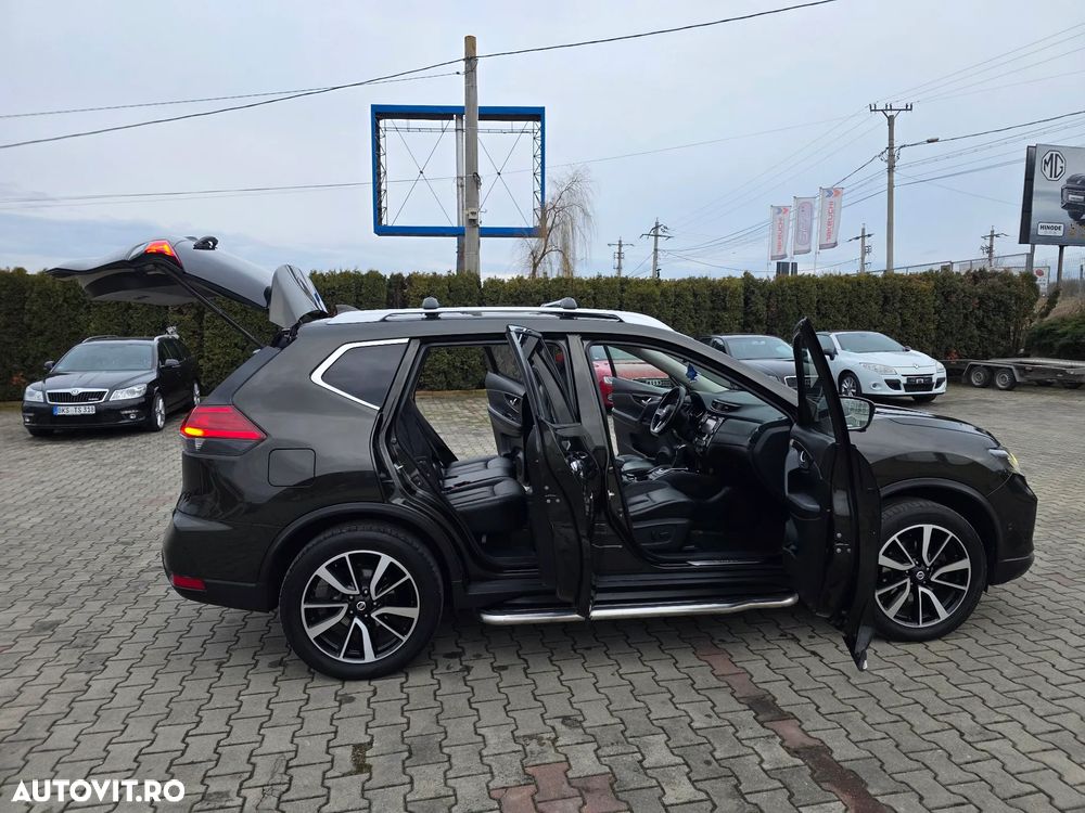 Nissan X-Trail 2.0 dCi ALL-MODE 4x4i Xtronic Tekna - 24