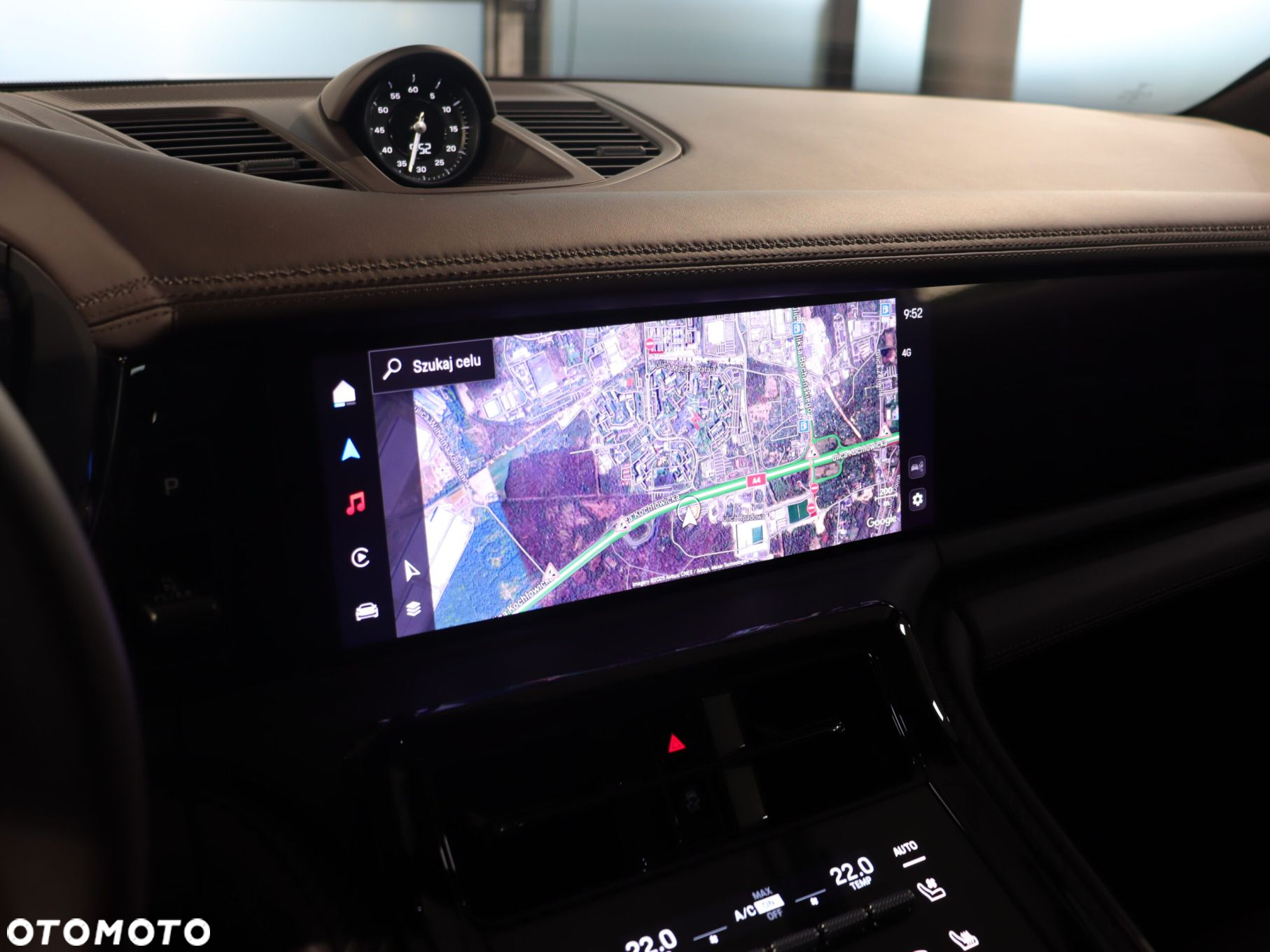 Porsche Panamera - 27