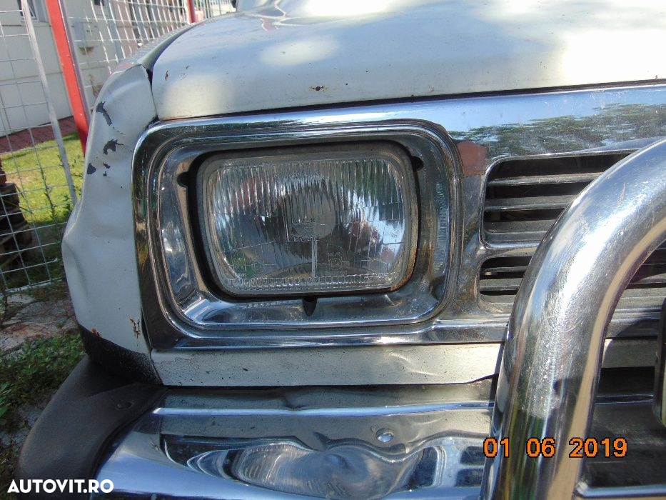 Far Daihatsu Feroza faruri stanga dreapta dezmembrez Feroza 1.6 - 2