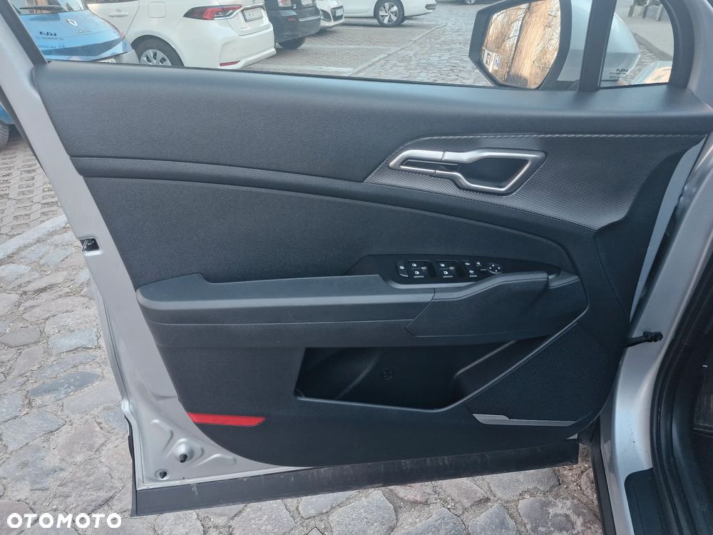 Kia Sportage 1.6 T-GDI L 2WD - 31