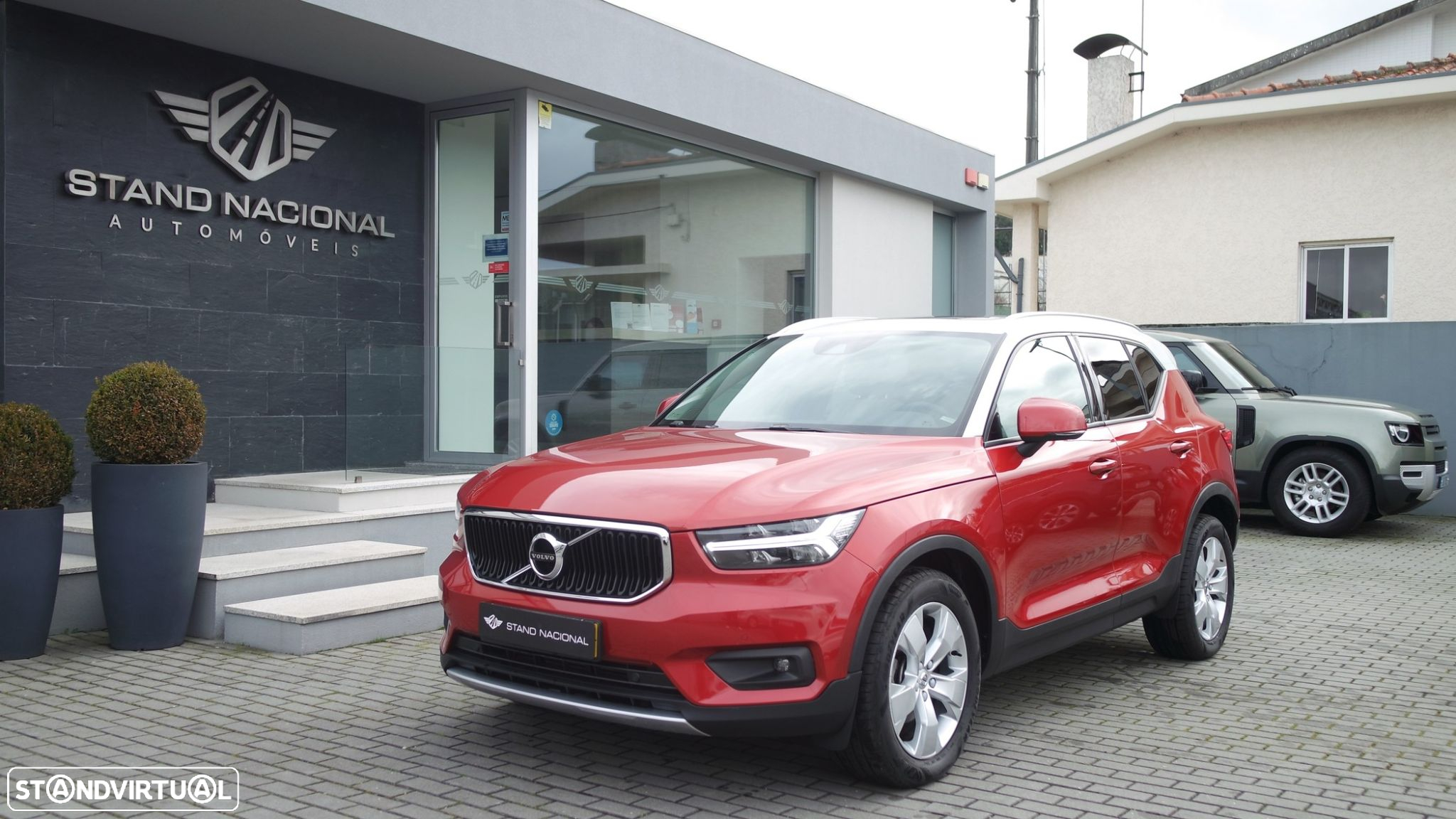 Volvo XC 40 2.0 D3 Momentum Plus Geartronic - 4
