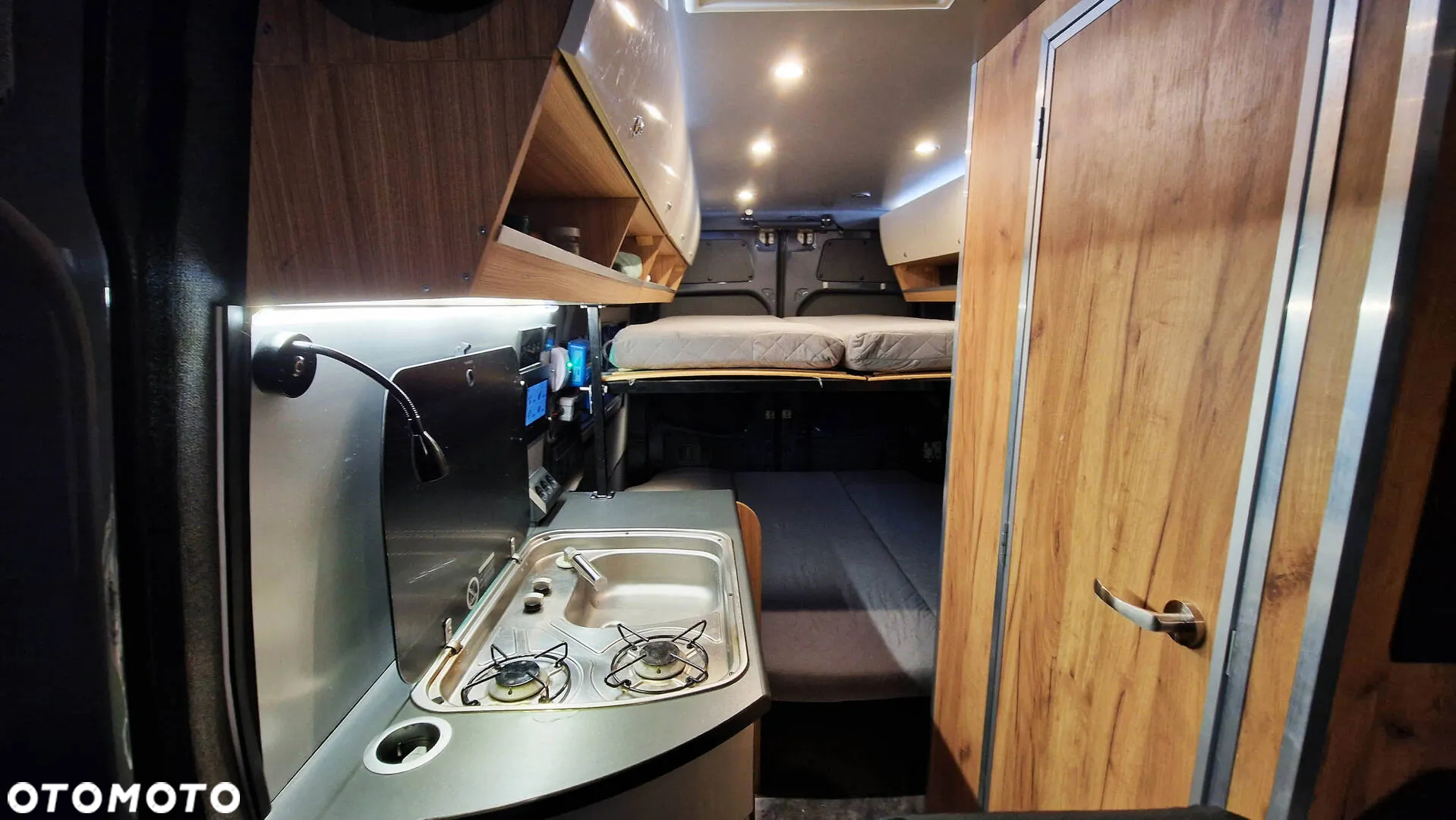 Mercedes-Benz Sprinter - 21