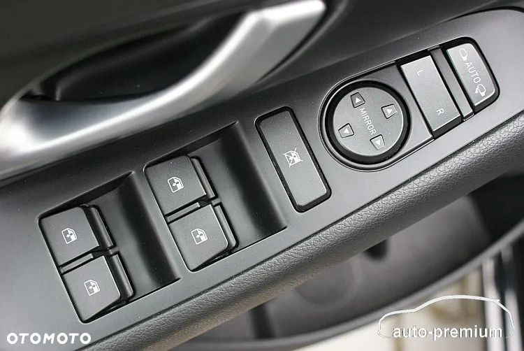 Hyundai i30 Kombi 1.6 CRDI Family+ - 13