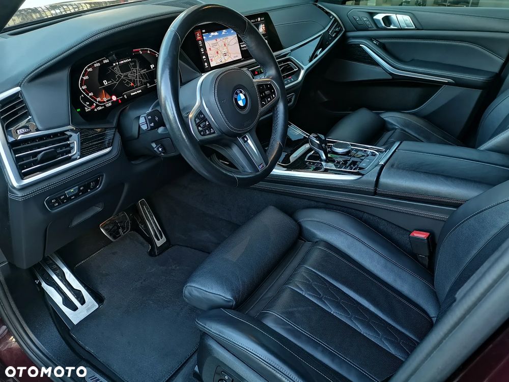 BMW X7 - 16