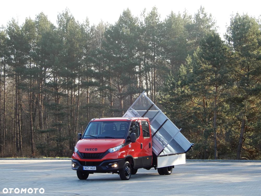 Iveco DAILY 35C16 Brygadowy Dubel Doka + Wywrotka Renomowanej Firmy RomCar Wywrot Kiper x 3 Skrzynia 3004 mm Blokada Mostu Rozstaw Osi 3750 mm HAK 3500 Stan 6-Cio Osobowy + 755 Kg Ładowność Auta Jak NOWY POLECAM - 18