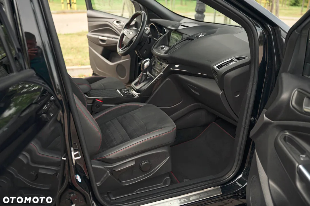 Ford Kuga 2.0 TDCi AWD ST-Line Black - 25