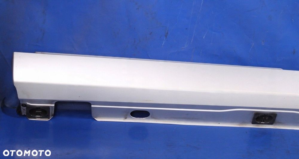 NAKŁADKA LISTWA PROGU PRAWA MERCEDES W221 775 LONG - 12