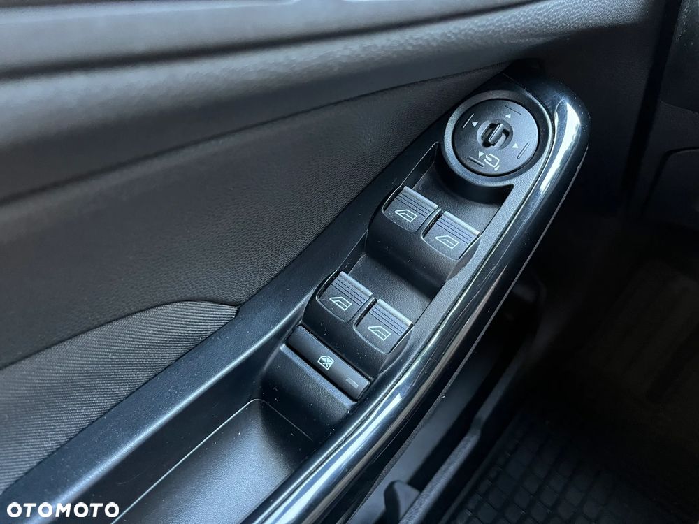 Ford Fiesta 1.0 EcoBoost Titanium ASS - 9