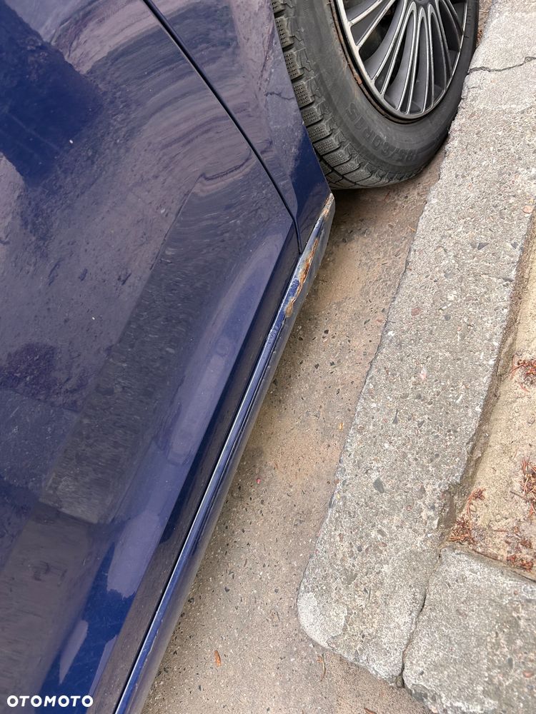 Skoda RAPID 1.6 TDI DPF Ambition Max - 10