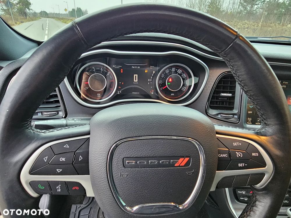 Dodge Challenger Automatik R/T Plus - 29