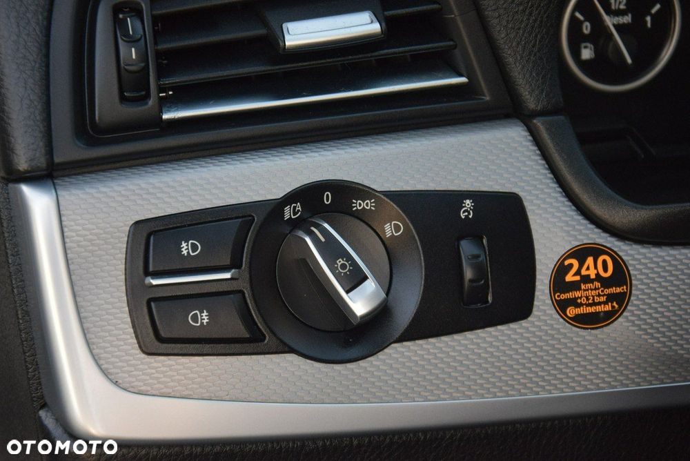 BMW Seria 5 - 33