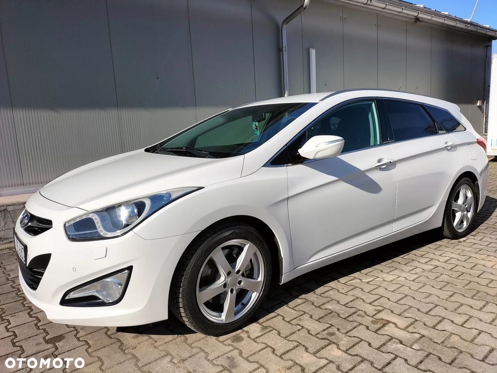 Hyundai i40 Kombi 1.7 CRDi Premium - 2
