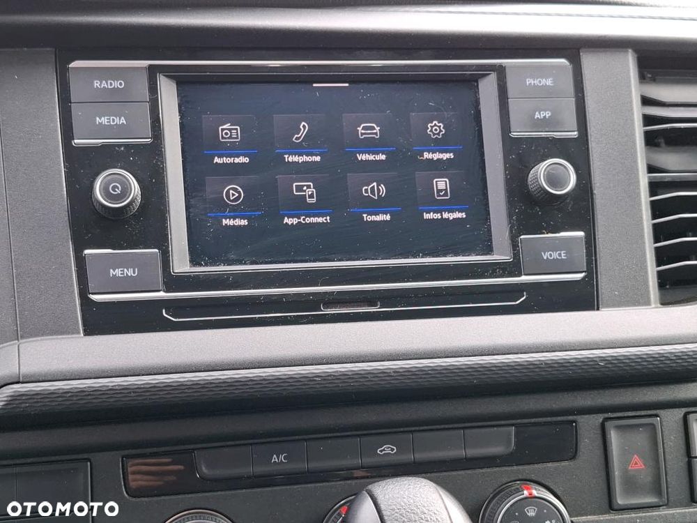 Volkswagen Transporter - 13