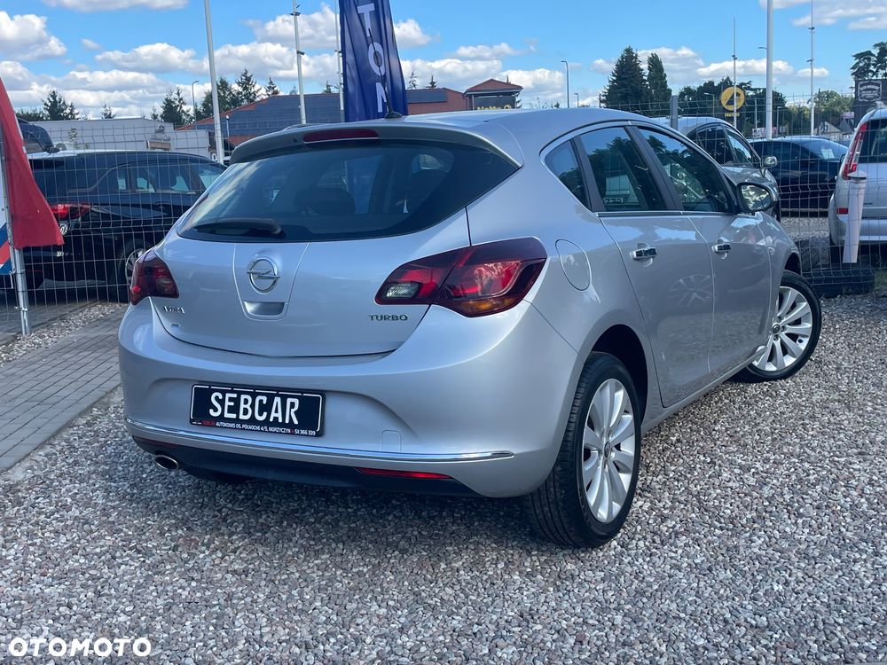 Opel Astra 1.4 Turbo - 19