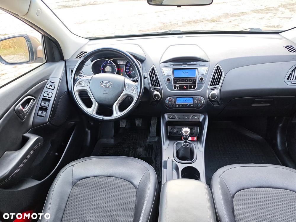 Hyundai ix35 1.7 CRDi 2WD blue Style - 22