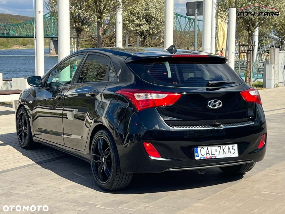 Hyundai i30 - 25