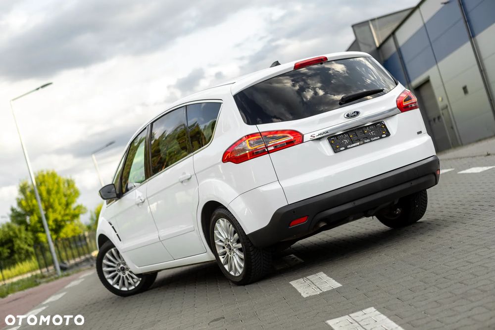 Ford S-Max - 14