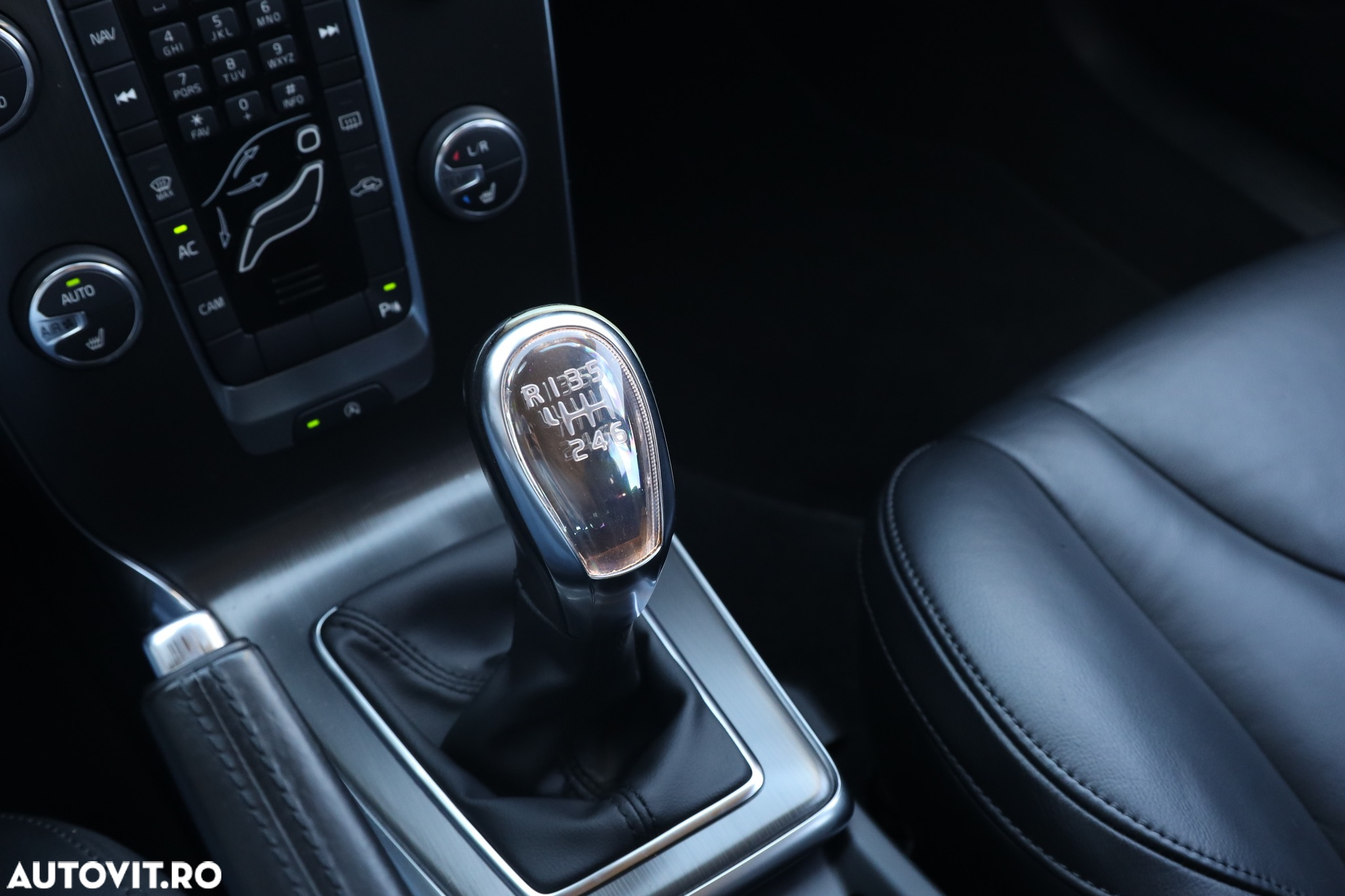 Volvo V40 D2 - 20