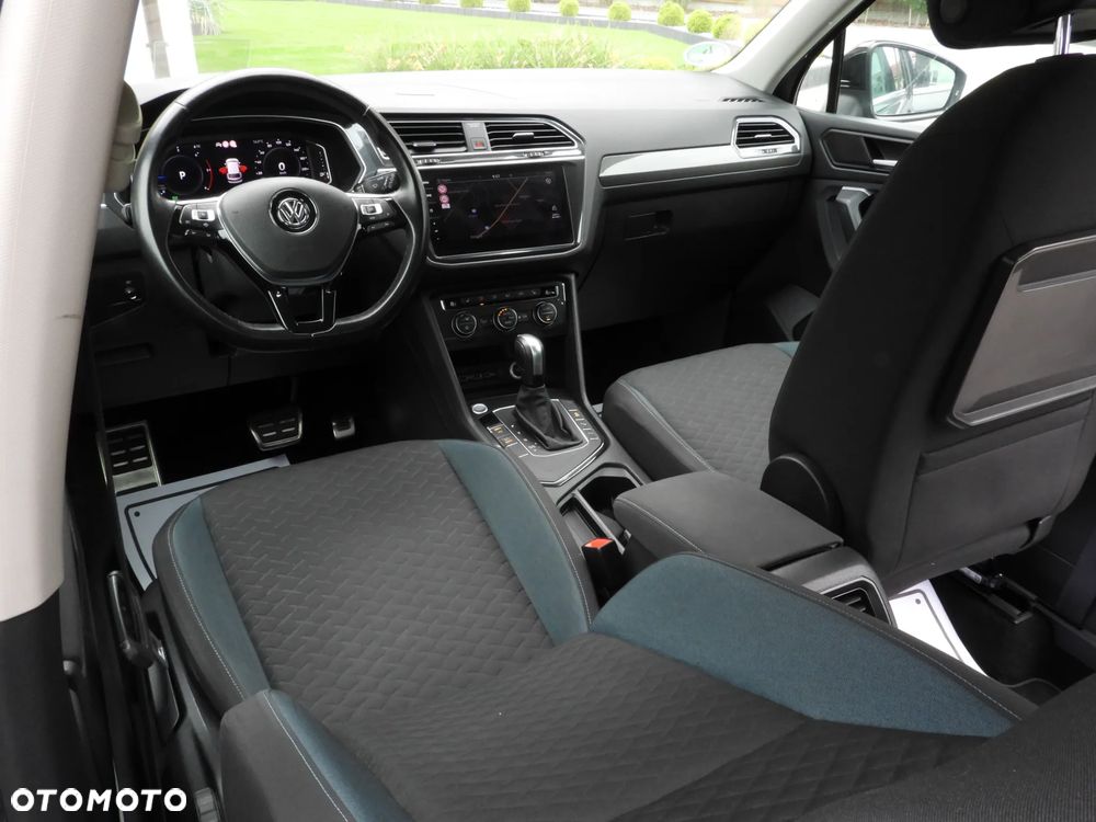 Volkswagen Tiguan 2.0 TDI SCR DSG IQ.DRIVE - 34