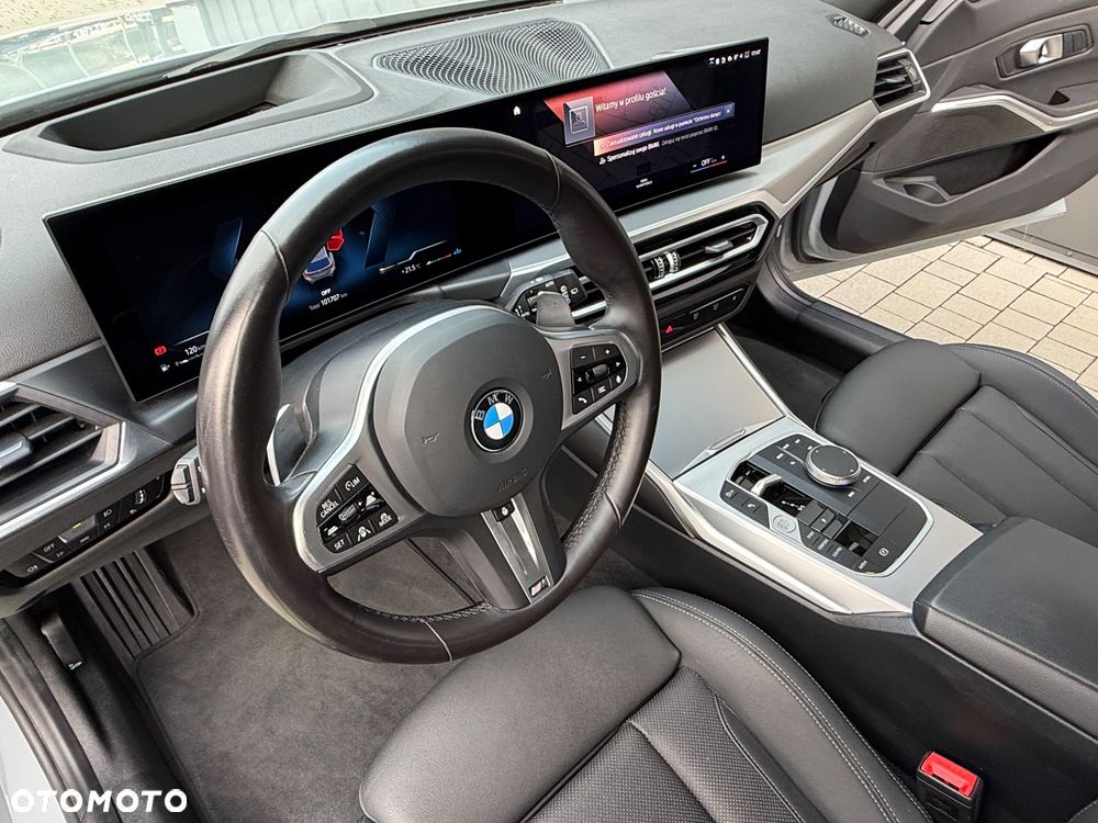 BMW Seria 3 320d xDrive mHEV M Sport - 31