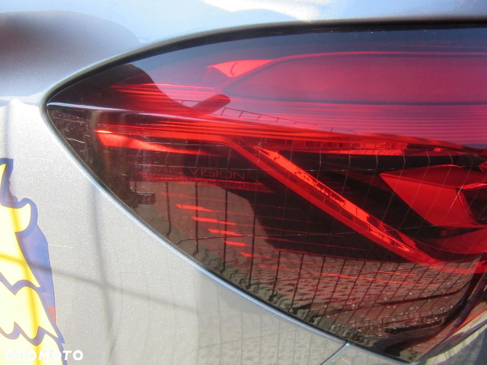 LAMPA TYŁ LEWA W BŁOTNIK MG ZS II 2024 r. Wszyskie części - 4