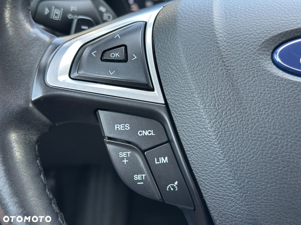 Ford Mondeo 2.0 EcoBlue Titanium - 32