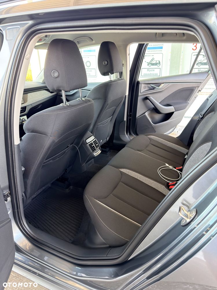 Skoda Kamiq 1.5 TSI Selection DSG - 12
