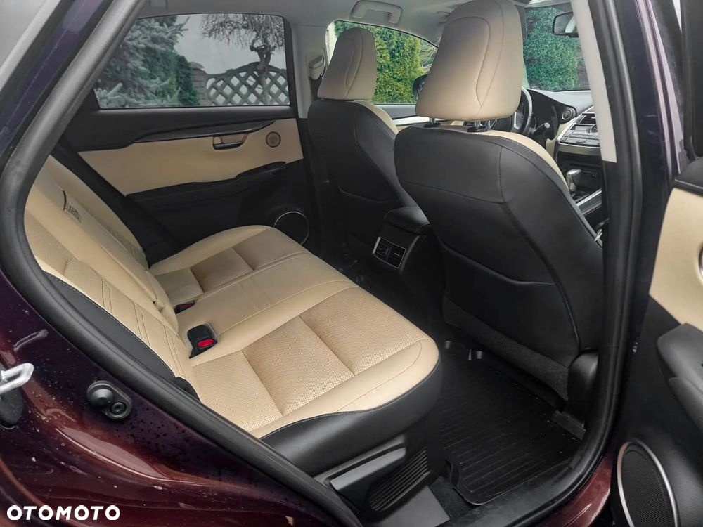 Lexus NX 200t Comfort AWD - 15
